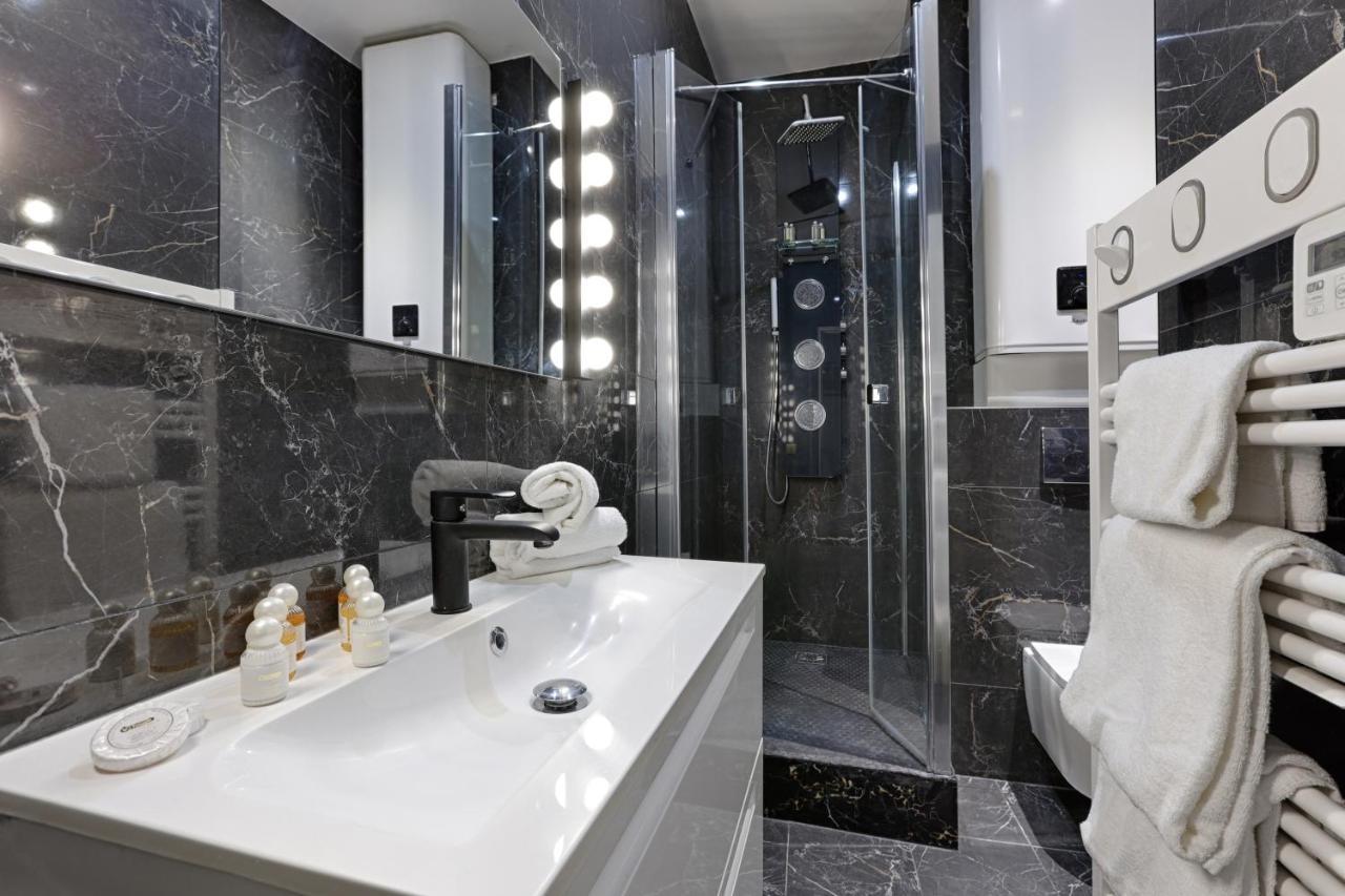 Amazing Luxury Triplex 3Br/8P - Arc De Triomphe Apartment Париж Екстериор снимка
